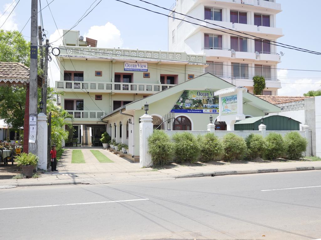 Ocean View Tourist Guest House At Negombo Beach Exterior photo